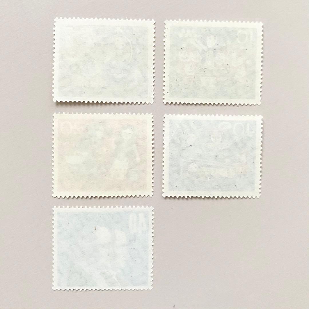 外国切手5枚（ドイツ：グリム童話「白雪姫、グリム兄弟） - メルカリ