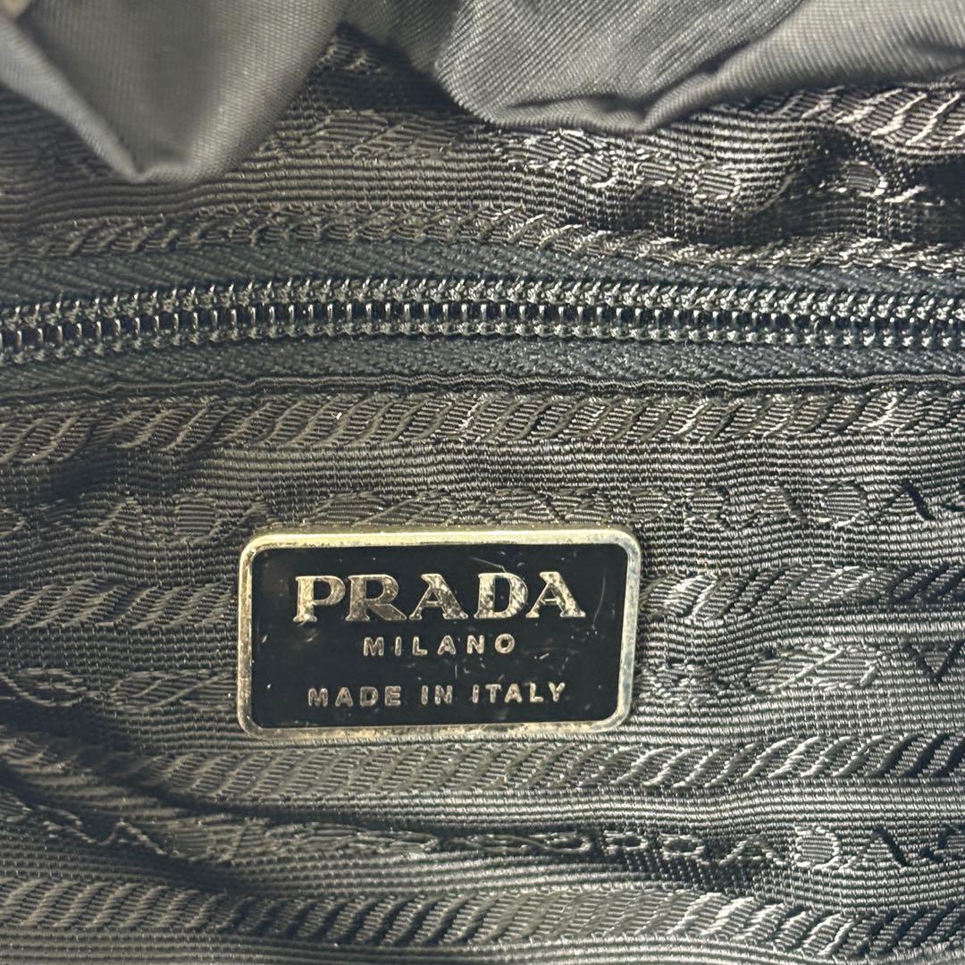 極美品 定番PRADA VELAナイロン リュックサック白タグあり - メルカリ