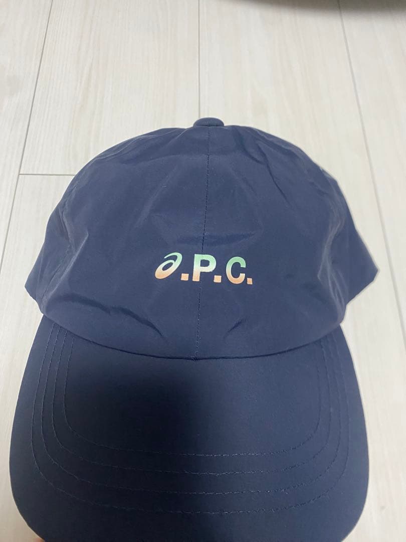 APC asics ナイロンキャップ - メルカリ