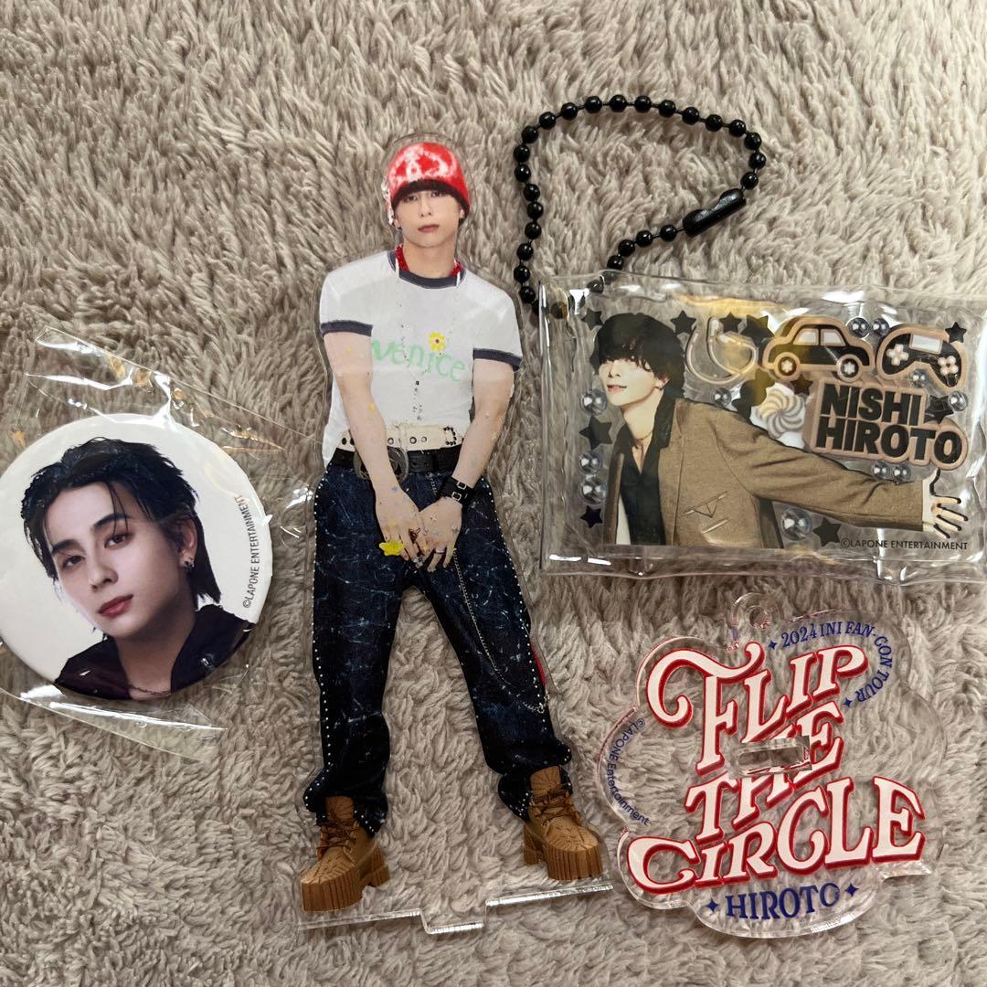 INI 西洸人 アクスタ ガチャ バッチ - メルカリ