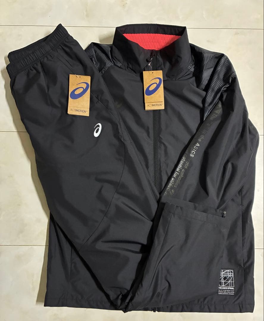 新品】ASICS/裏トリコットグラフィック ウインドブレーカーフーディー