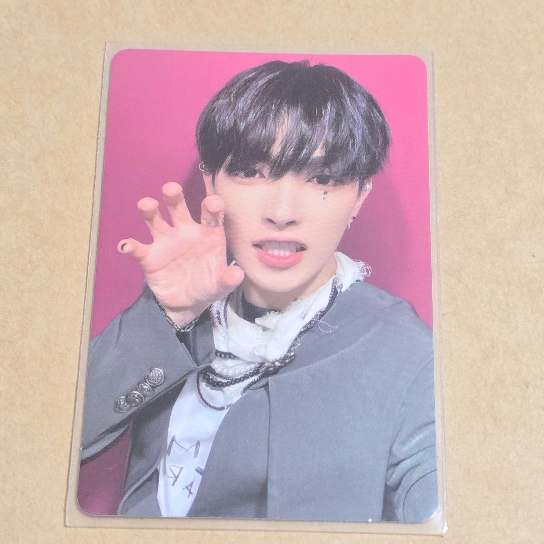 出回り無し　ATEEZ ホンジュン London 限定 特典 トレカ ロンドン