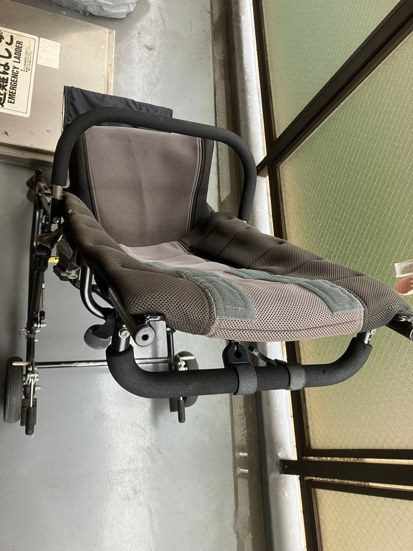 障害児用バギー　ぞう工房