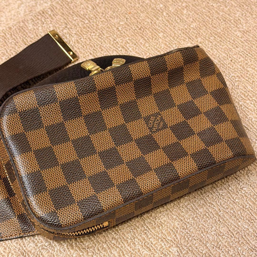 ルイヴィトン ダミエパターン ボディバッグ