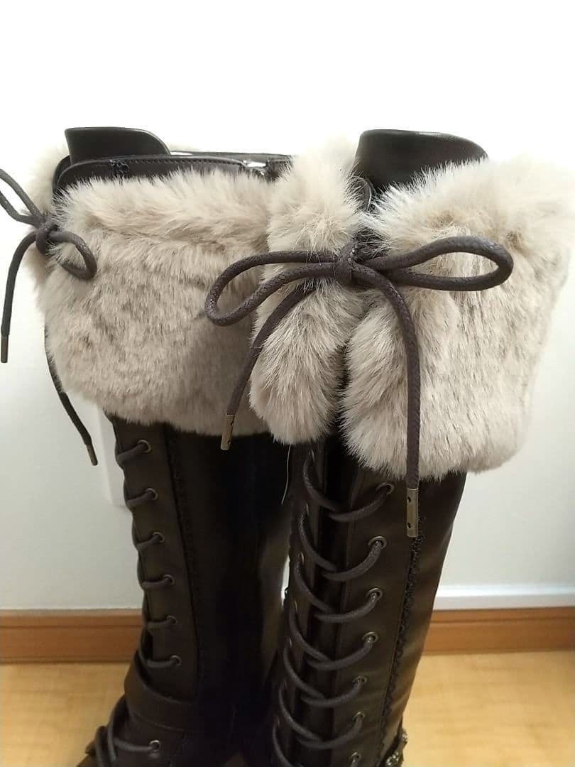 しまむら×くる実 ブラウンファー付きレースアップロングブーツ L