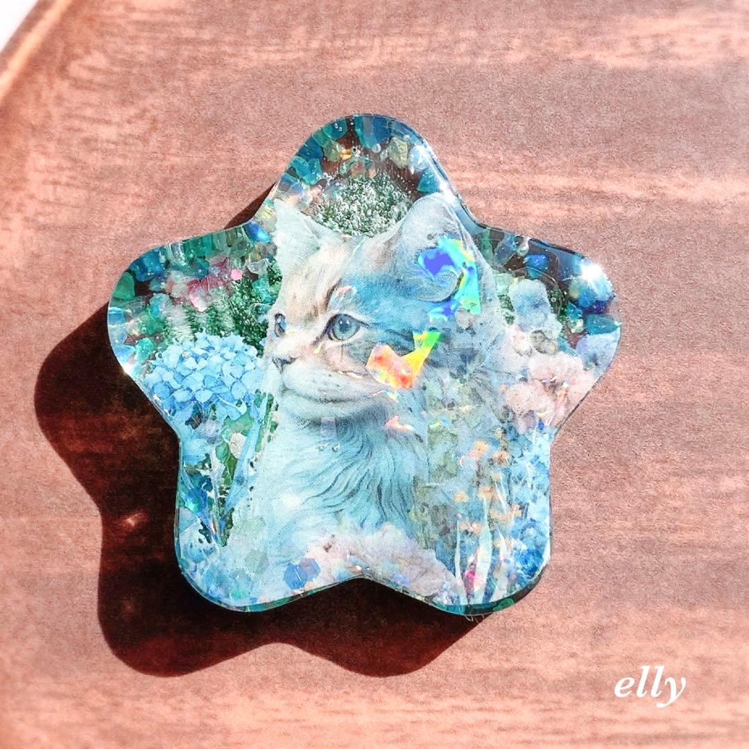 sawasawa様】1256.琉球ガラス 夜桜 じゃれ猫 レジン チャーム - メルカリ