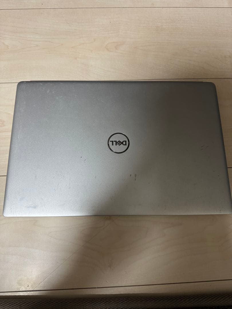 バ*ス様 DELL ノートPC シルバー（充電器付き）