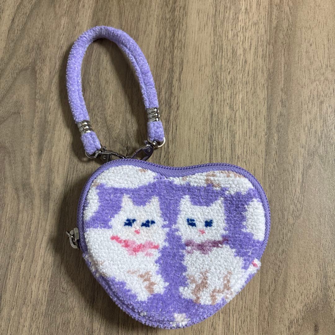 中古】フェイラー モフモフネコチャン ハートポーチ - メルカリ