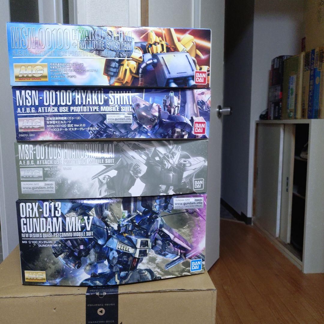 MGガンプラ 百式3種とガンダムMK-Vの4点セット Amazon | MG 1/100 百式Ver2.0 (機動戦士Zガンダム) | プラモデル 通販