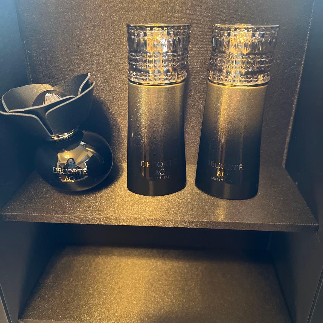 コスメデコルテ　エターナルエレガンス　ボックス3品入り