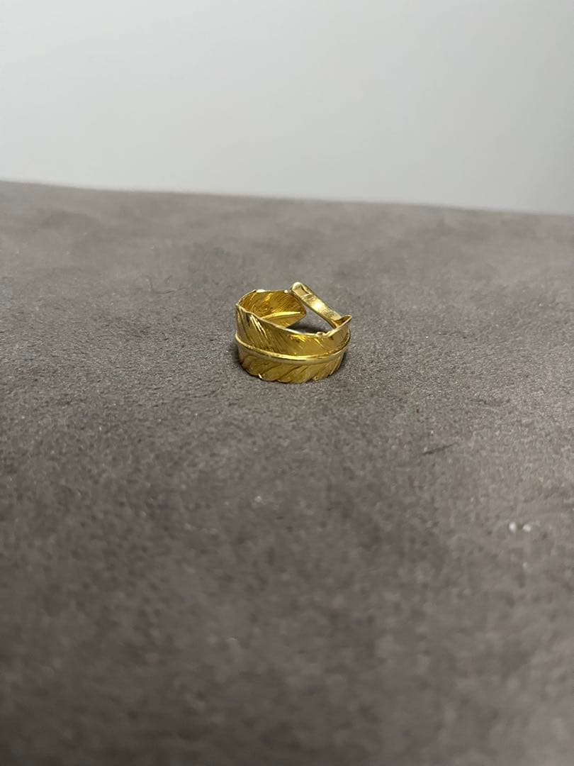 s925 ゴールド　フェザーリング