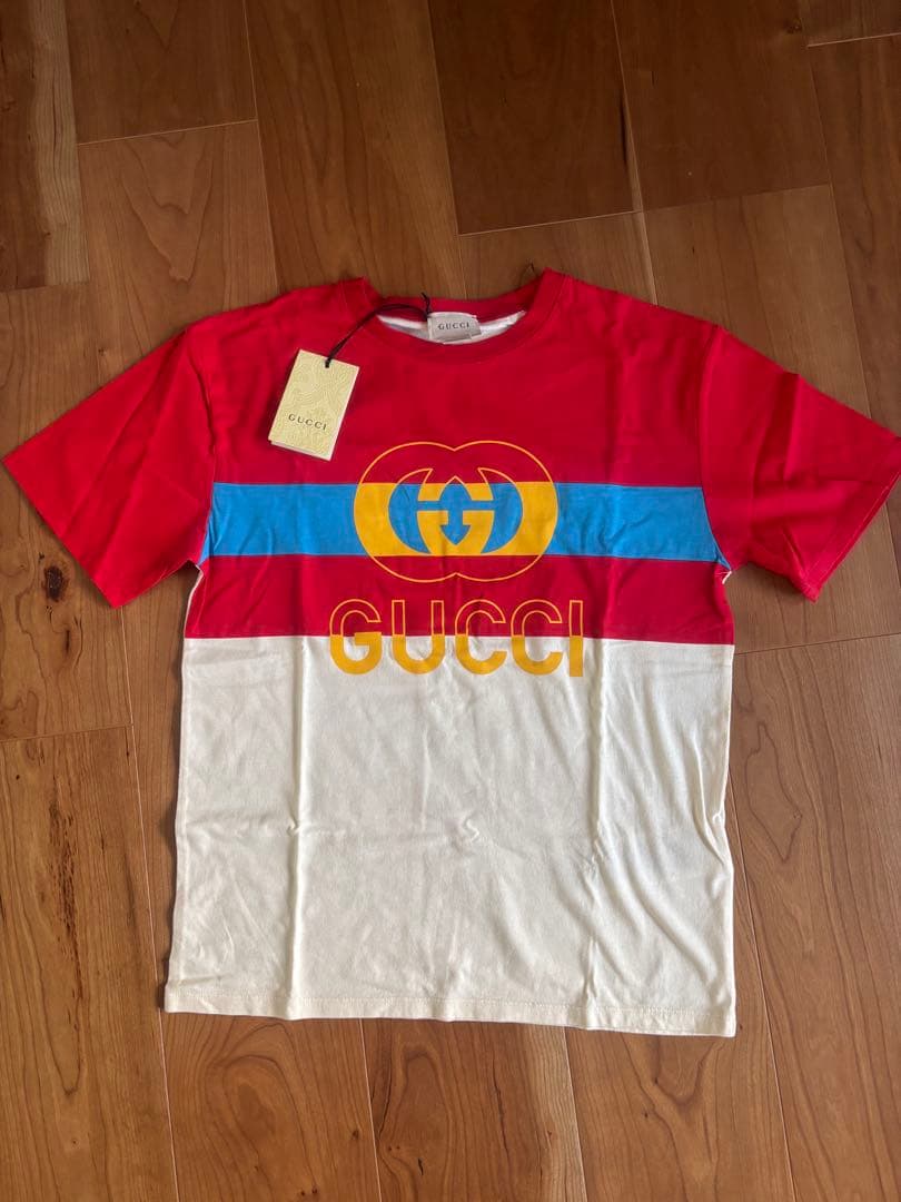 新品タグ付き★GUCCI★ロゴTシャツ10