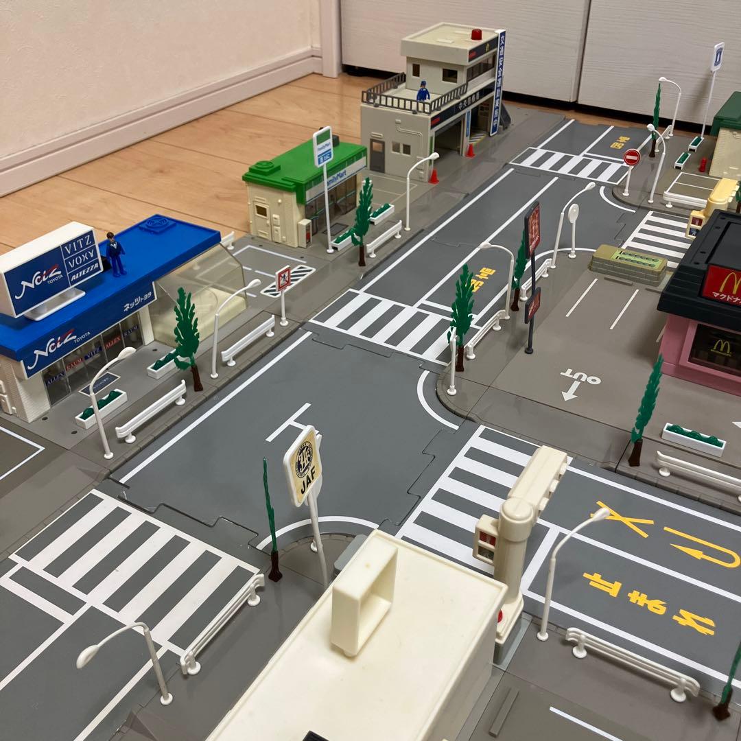 旧トミカタウン つながる道路 まとめ売り トミカタウン トミカ - メルカリ