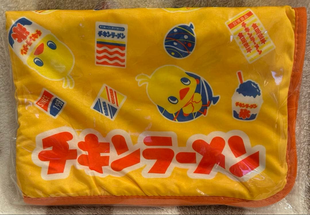 非売品 チキンラーメン ひよこちゃん冷感ブランケット - メルカリ