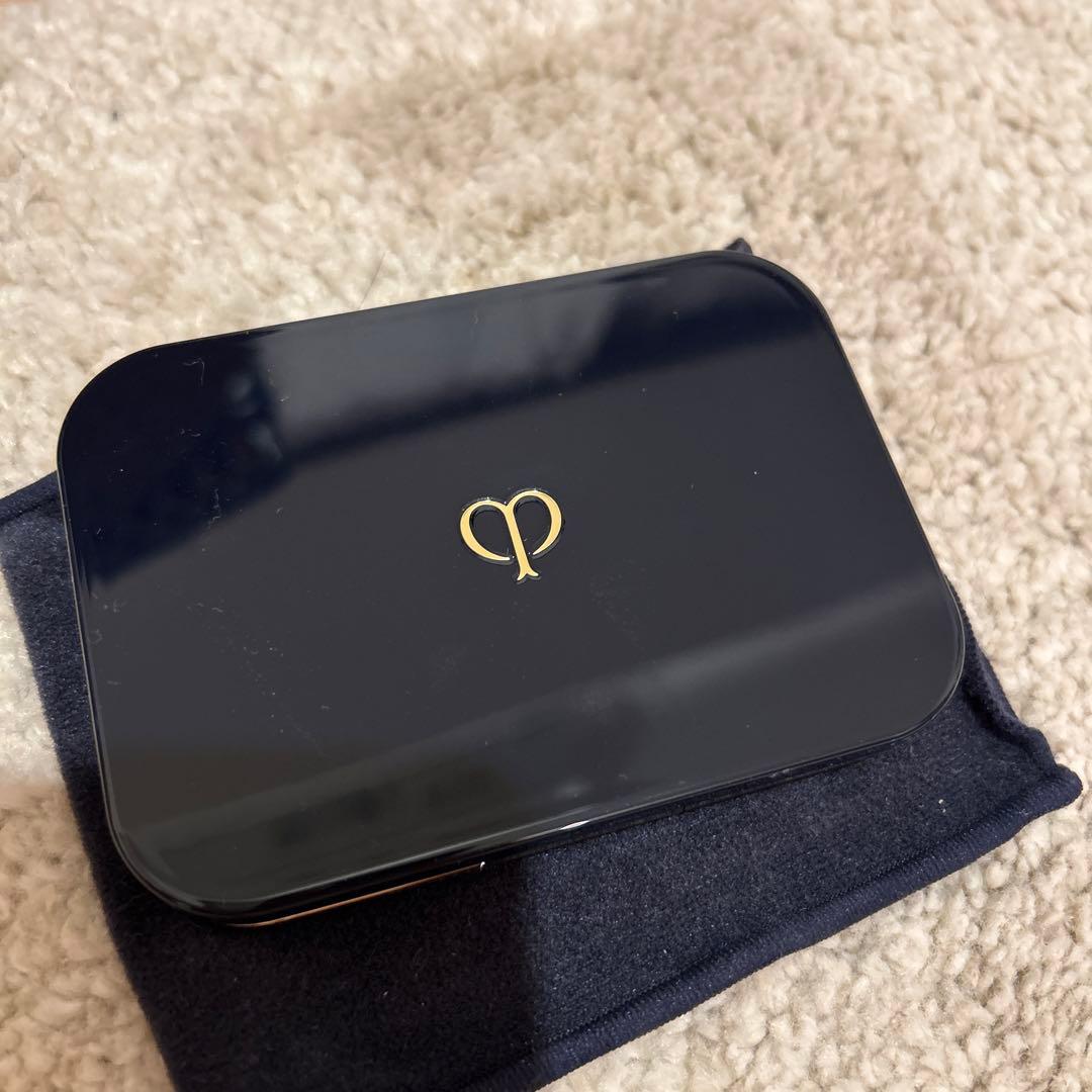 クレ・ド・ポー ボーテ パウダーファンデーション　ケース付き　オークル10 クレ・ド・ポー ボーテ / タンプードルエクラII オークル10(レフィル