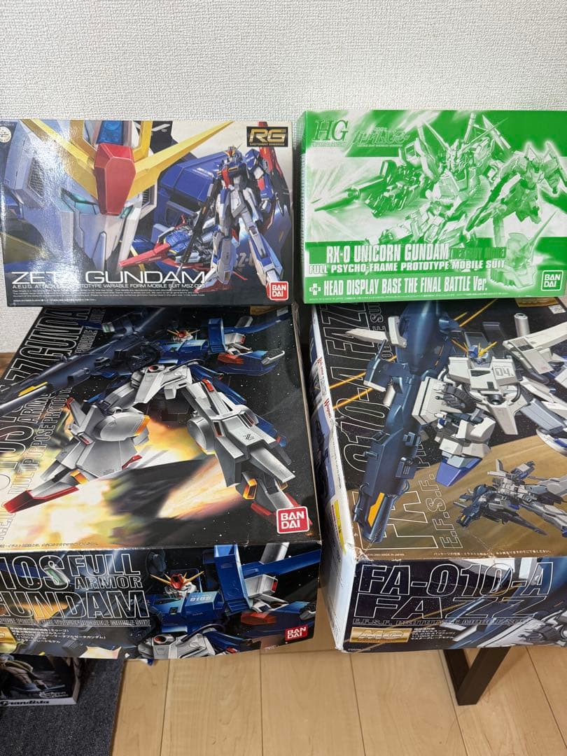 ガンプラセット MGフルアーマーZZガンダムと試作機FAZZ他