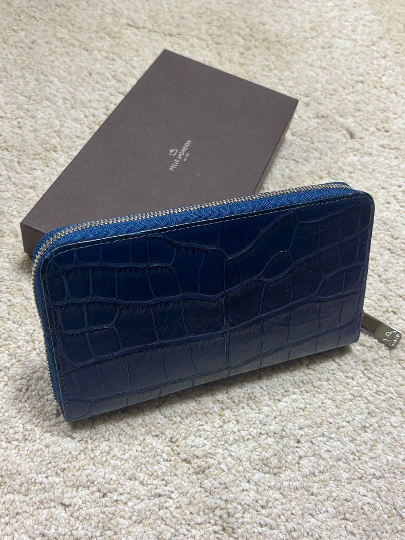 き*こ様 【微使用美品】ペッレモルビダ　クロコダイル　ラウンドファスナー長財布
