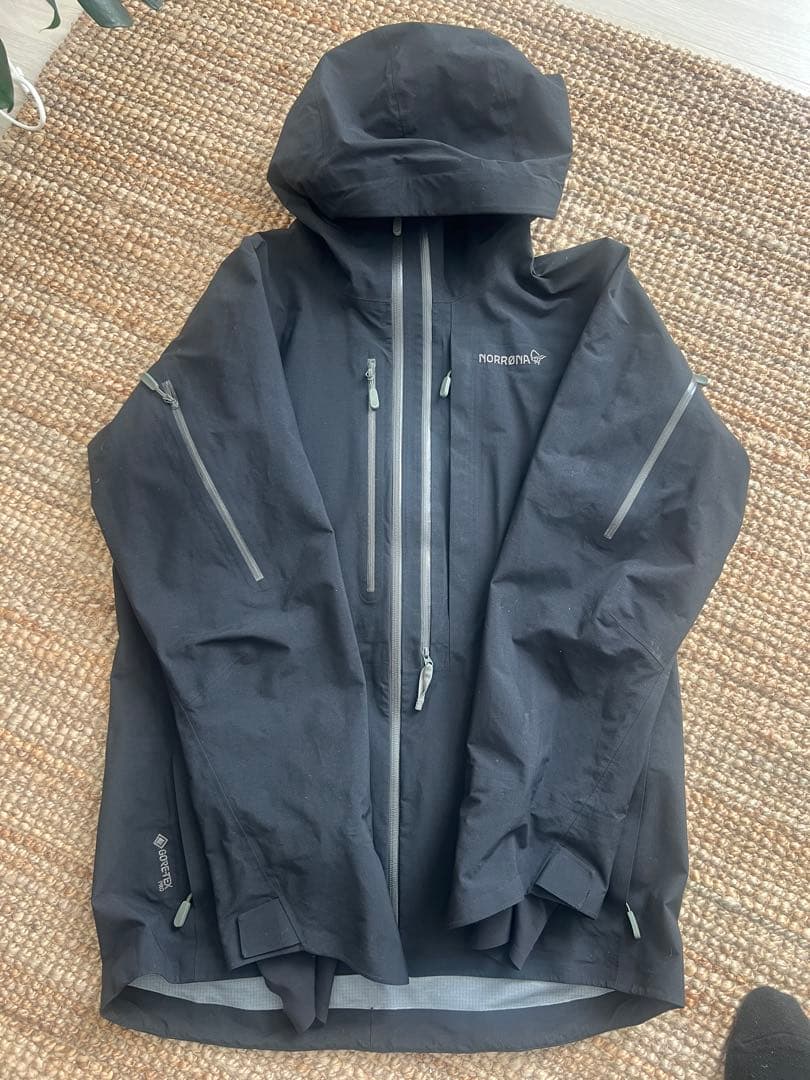 NORRONA ノローナ ロフォテン ゴアテックスプロプラスジャケット Lサイズ