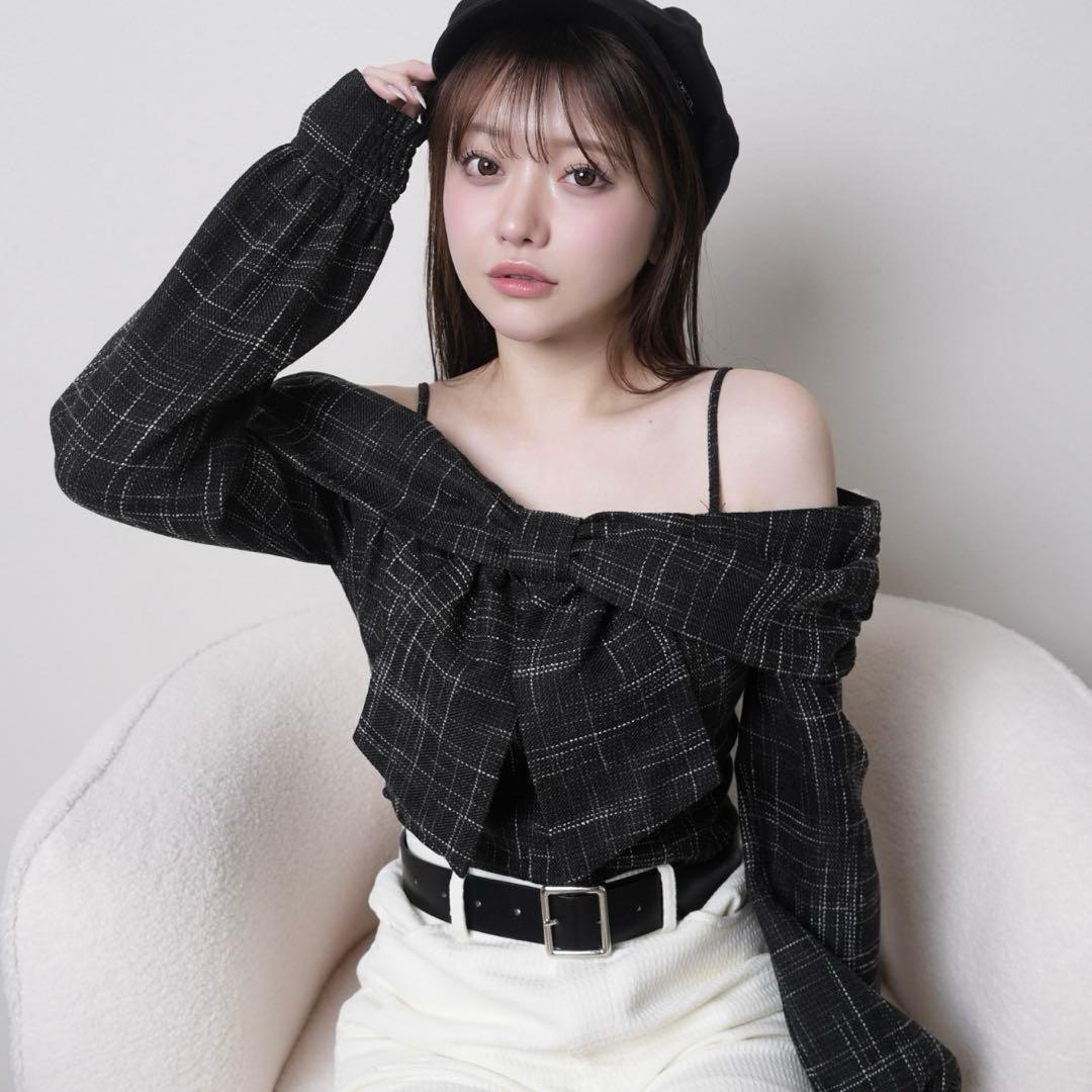 lip serviceリボンオフショル