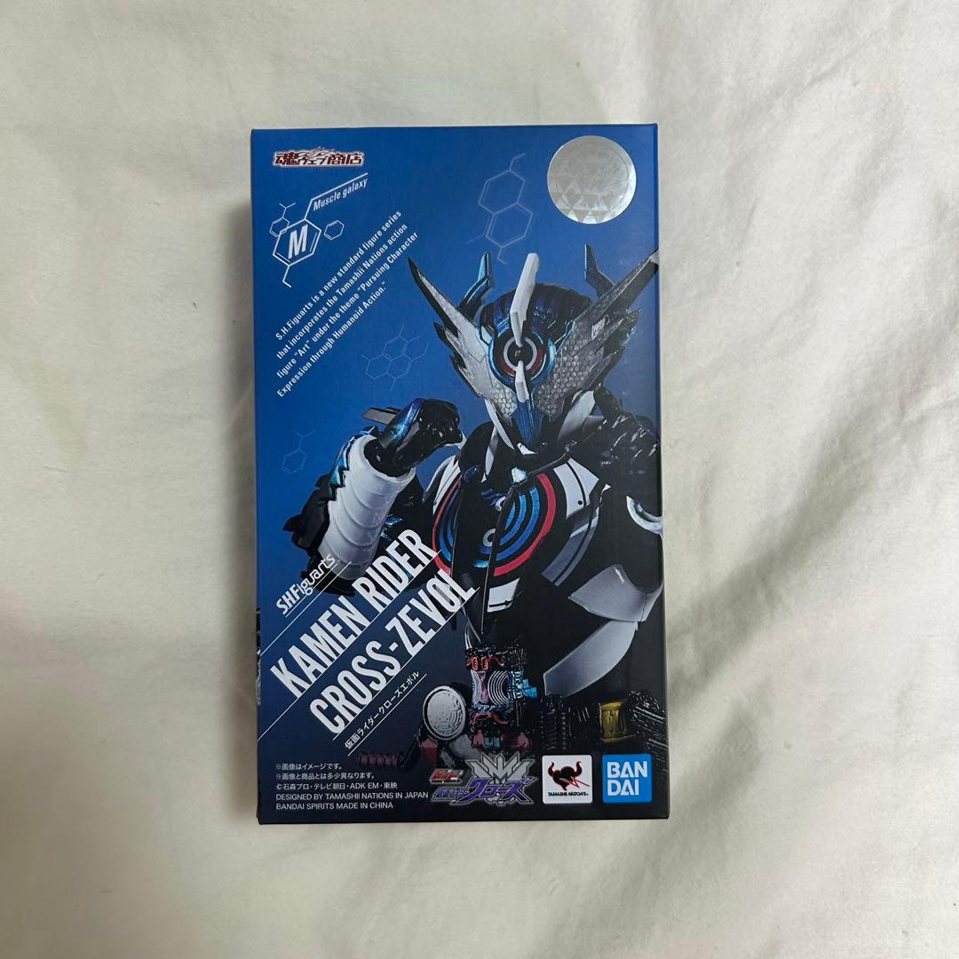 新品・未開封S.H.Figuarts 仮面ライダービルド クローズエボル