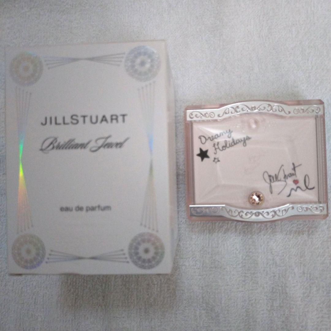 ジルスチュアート　ブリリアントジュエル＆パウダー