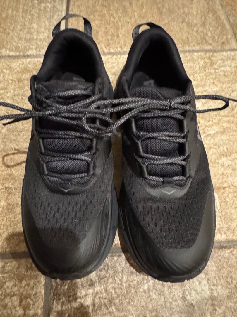 HOKA ホカ M SKYLINE-FLOAT X 25.5センチ