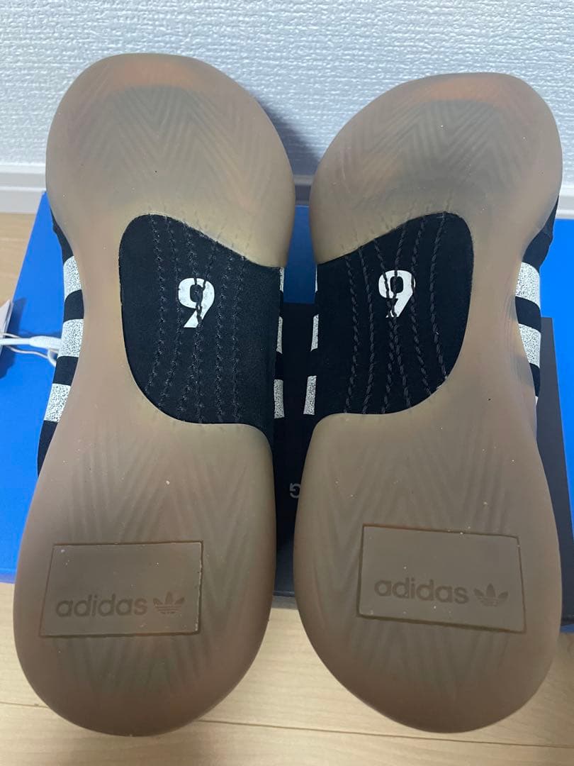 ほ*ぐ様 27.5cm Song for the Mute × adidas テ