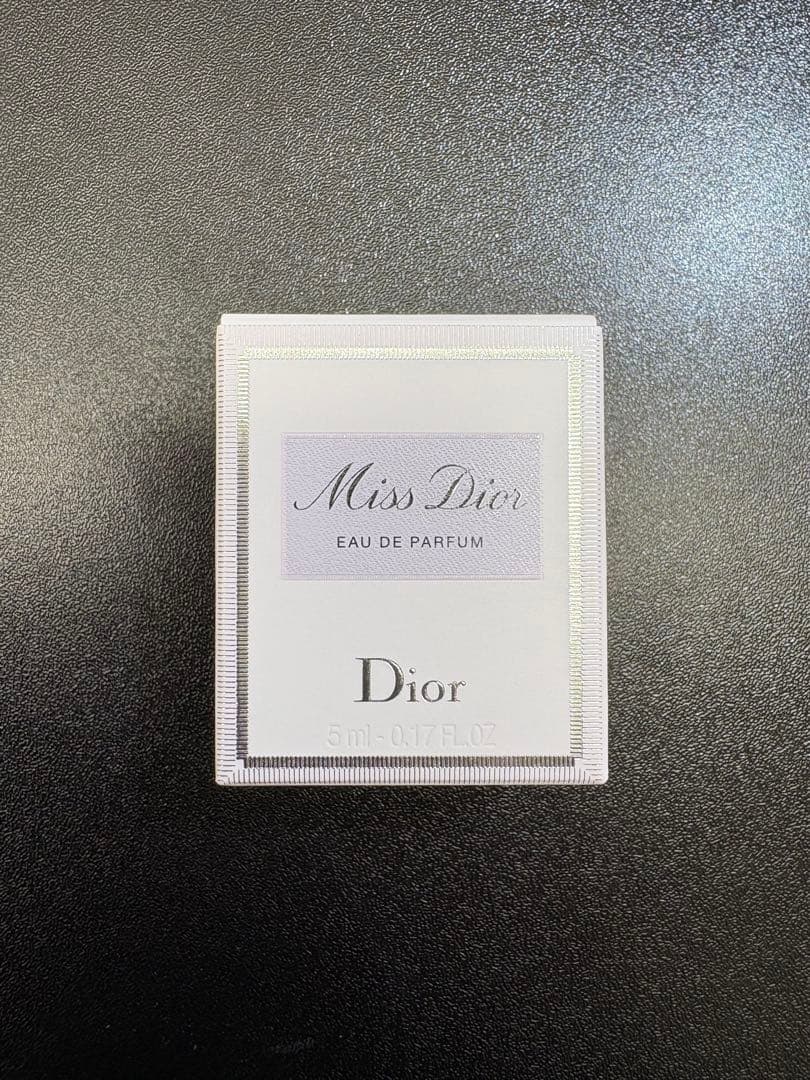 ミス ディオール オードゥ パルファン5ml