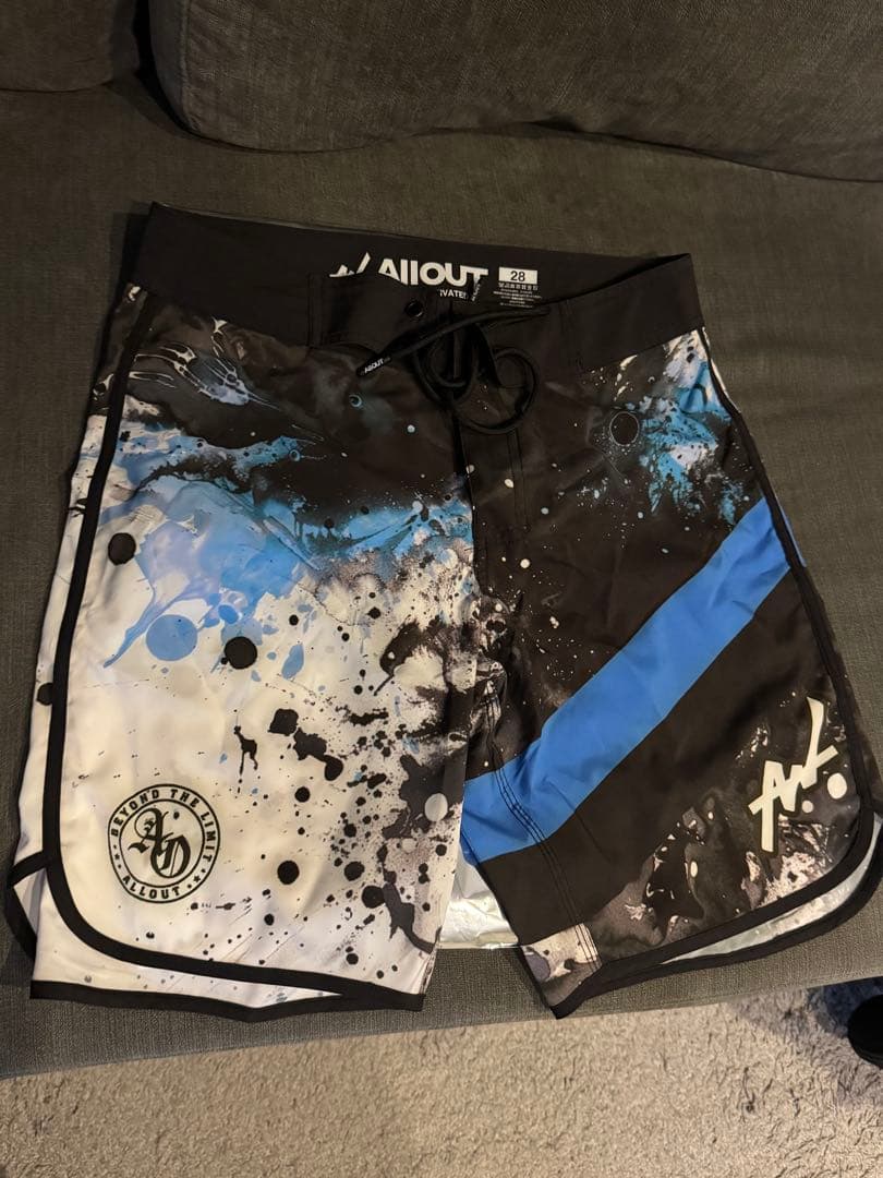 ALL OUT サーフパンツ 28 オールアウト