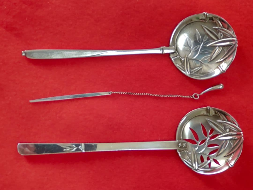 銀製笹模様お取りしゃもじ二点/銀製楊枝