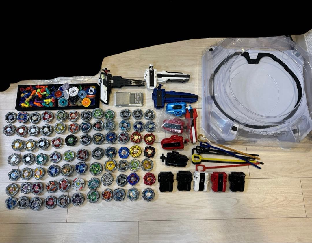 レアベイ複数 ベイブレードx 引退品 79個 まとめ売り セット