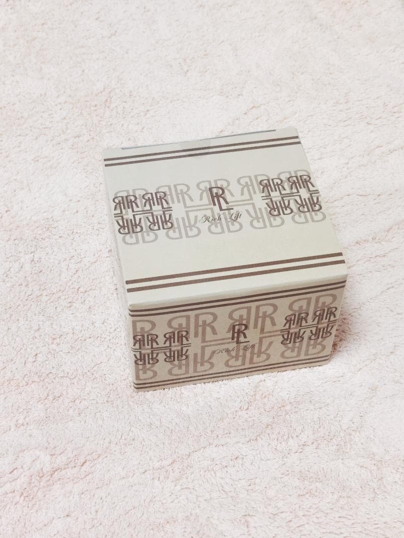 【正規品・新品】リッチリフト美容整体クリーム １個【説明チラシ付】