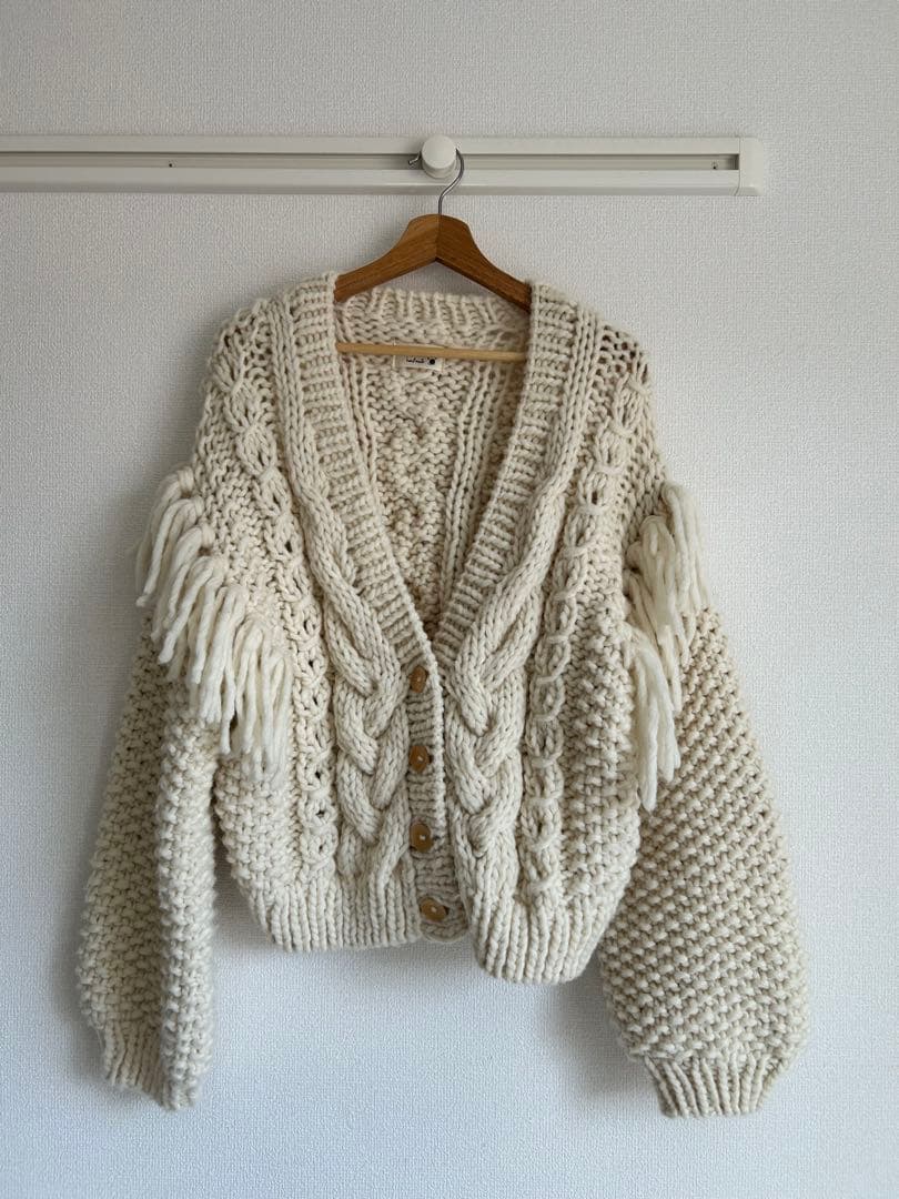 美品】searoomlynn Hand made Wool Vネックカーデ - メルカリ