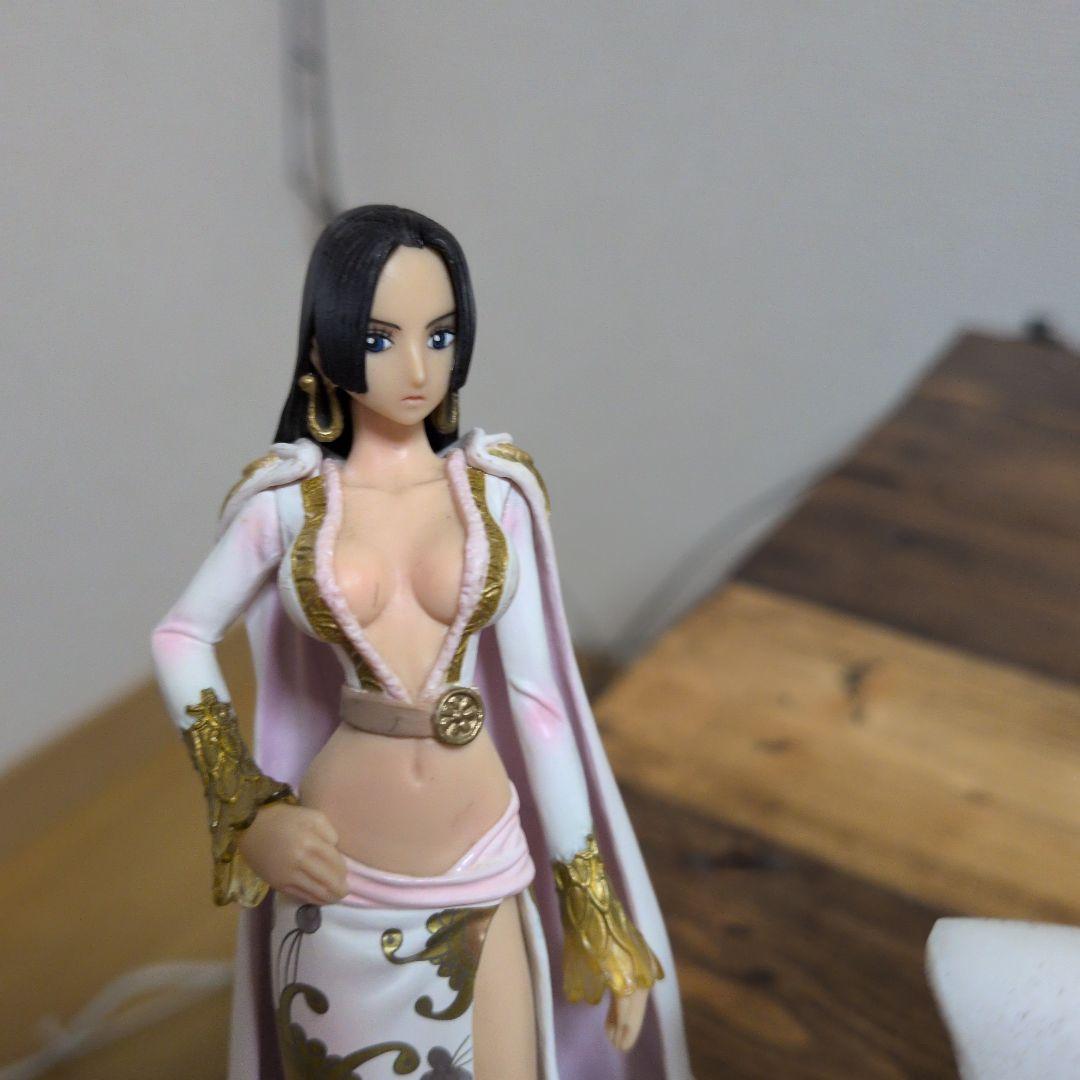 ワンピース フィギュア ナミ ロビン セット3体です。 - メルカリ