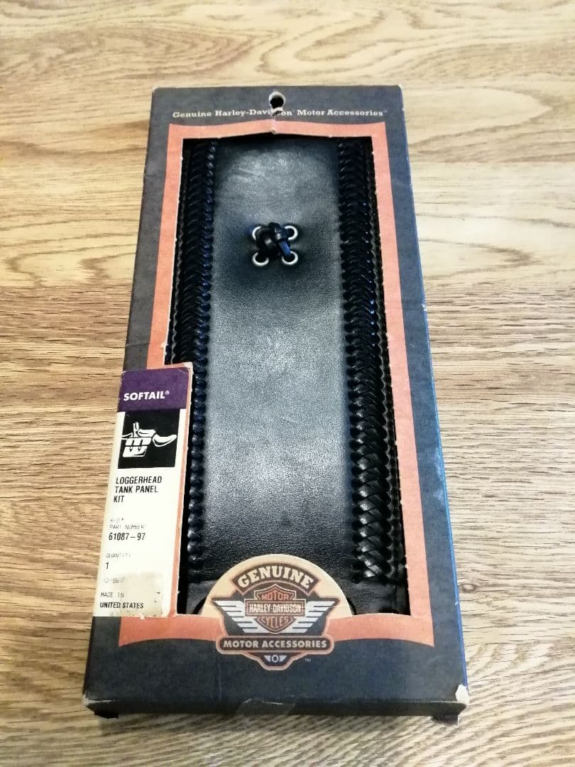 ハーレーダビッドソン 純正 レザー タンクパネル エボ ツインカム