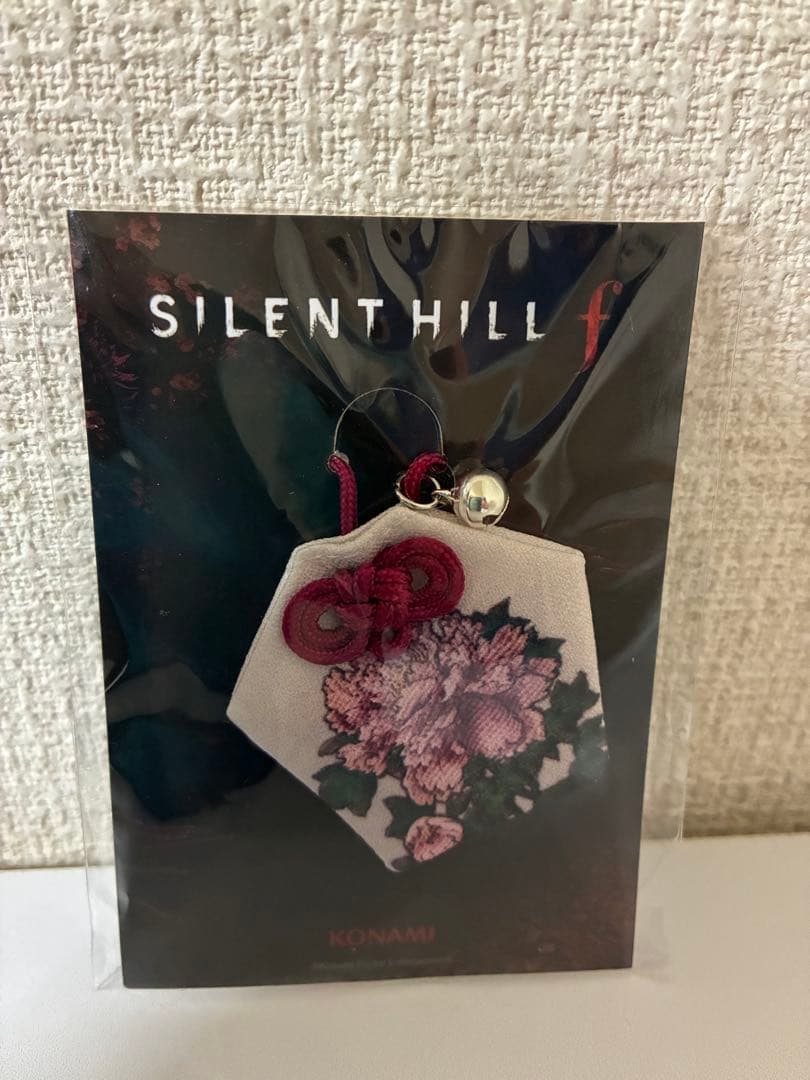 サイレントヒルf お守り ボタン TGS tgs 2025 サイレントヒル f ピンバッジ お守り セット - メルカリ