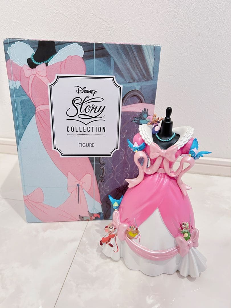 ディズニーシンデレラピンクドレス フィギュア Disney Cinderella