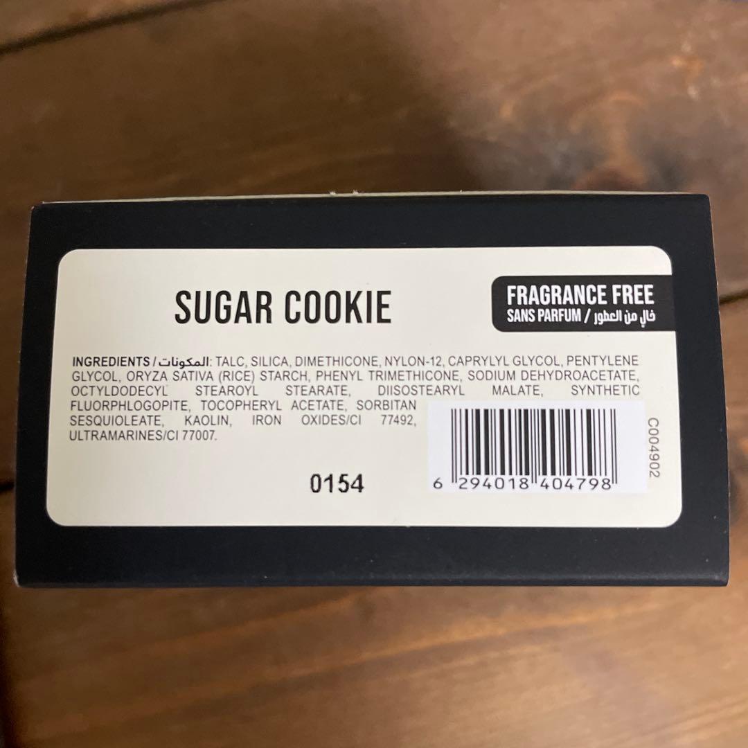 Huda Beauty Sugar Cookie ルースパウダー - メルカリ