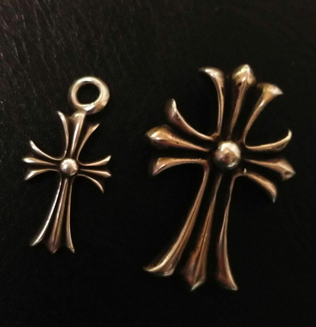 タイニークロスペンダント　➕ラージクロスおまけ