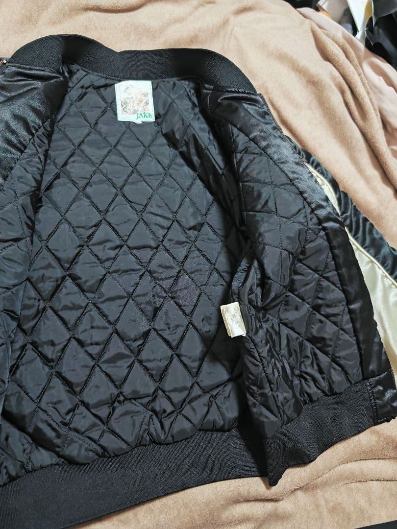日本 JAKE 限定 ワシ スカジャン unisex サテン vintage - メルカリ