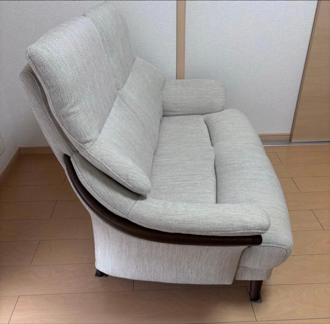 大幅値下げ　ニトリ コウテイソファ 2人掛け 布製 アイボリー 美品