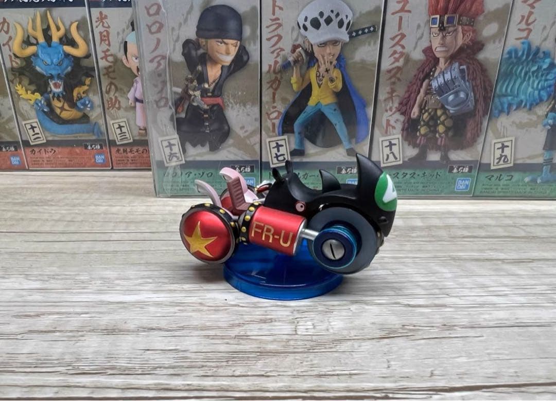 ONE PIECE クロサイ FR-U VI ガレージキット ガレキ スタチュー