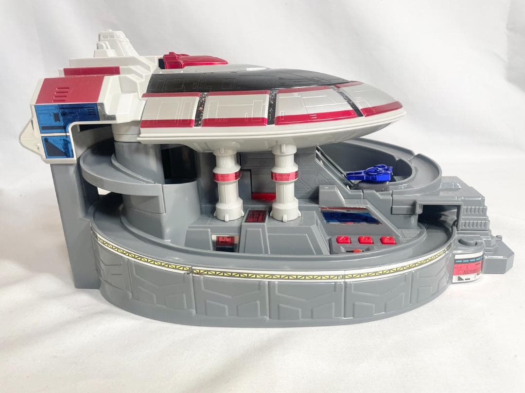 電動出撃基地 DXベースタイタン ウルトラマンマックス - メルカリ