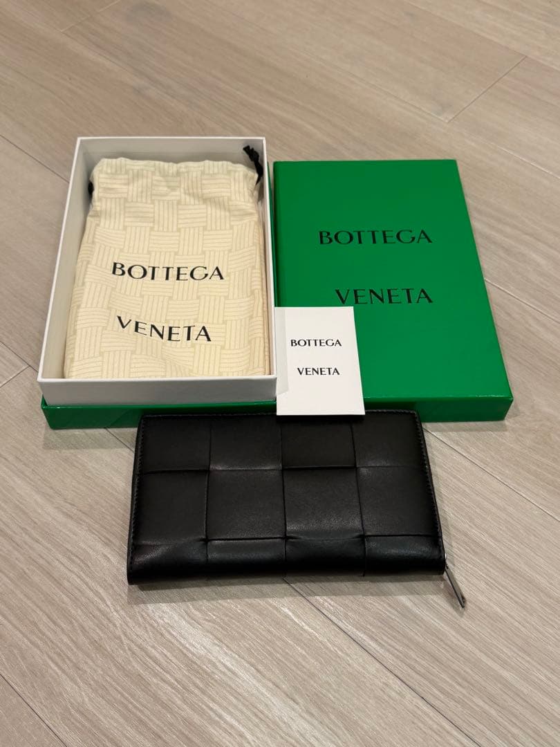【未使用級】BOTTEGA VENETA カセット 長財布 ラウンドファスナー