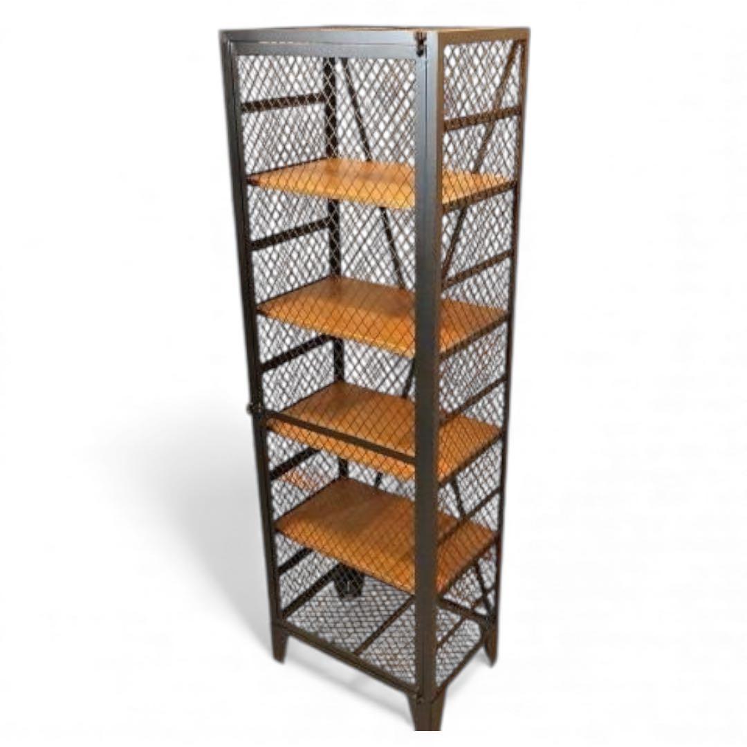 スチールラック・メタルラック CRASH GATE CAGO LOCKER CABINET