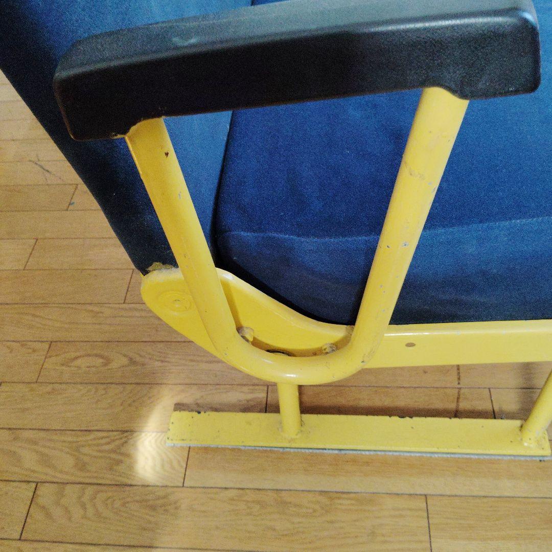 値下げ】路線バスの座席 椅子 レトロ - メルカリ