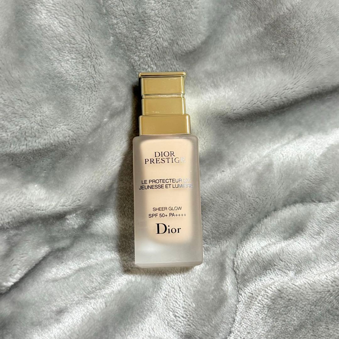 DIOR プレステージ シアーグロー