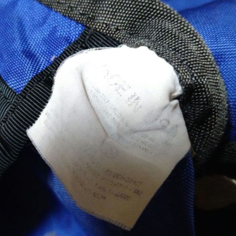 ヤ*ロ様 ◇【 USA製】 97年 パタゴニア アクアパック 雪無し