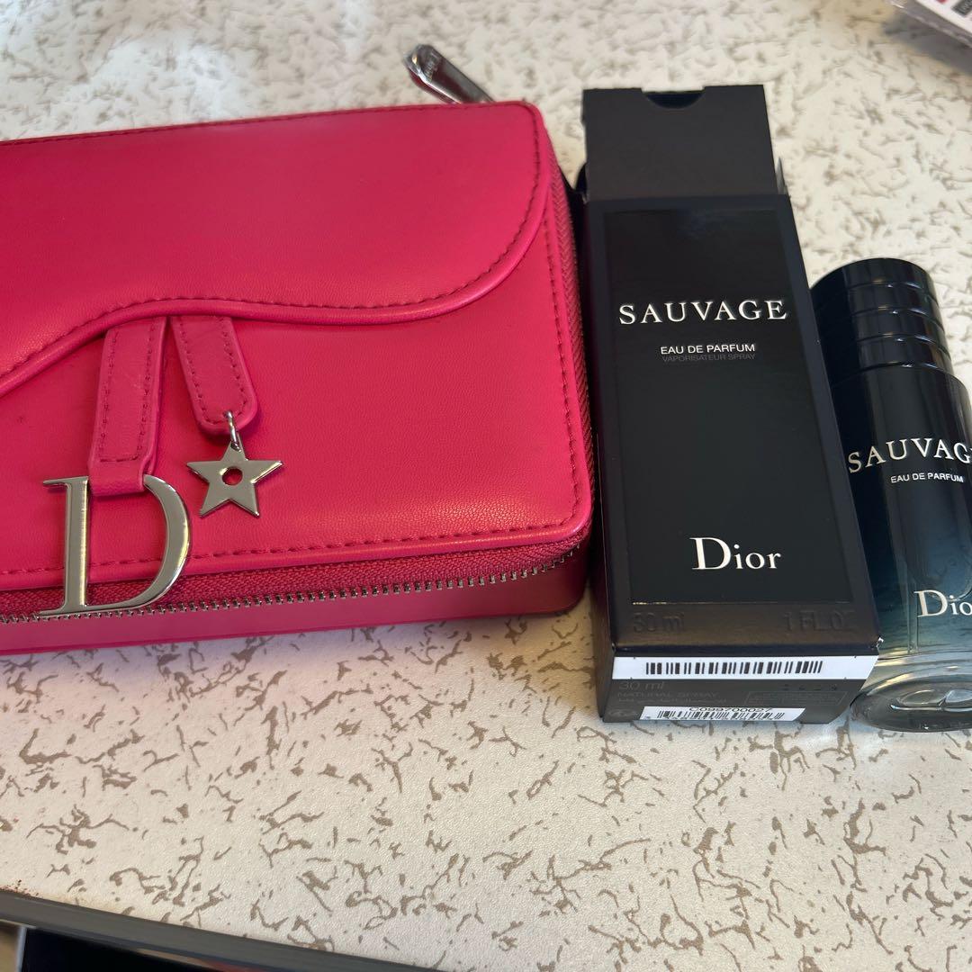 新品　Dior ソヴァージュ　オードゥパルファム　30ml ノベルティ　ボックス