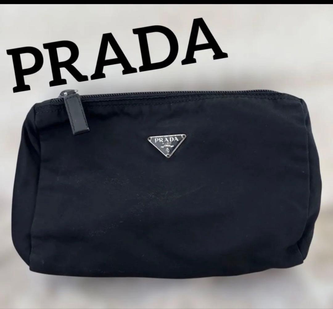 PRADA ブラックポーチ 新品
